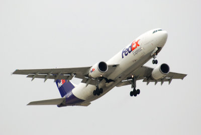 FedEx Express Airbus A300F4-605R (N682FE)