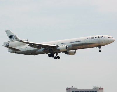 World Airways McDonnell Douglas MD-11(N804DE)