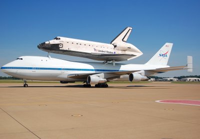 NASA Boeing 747-123(SCA) (N905NA) & Space Shuttle Atlantis Orbiter (OV-104)