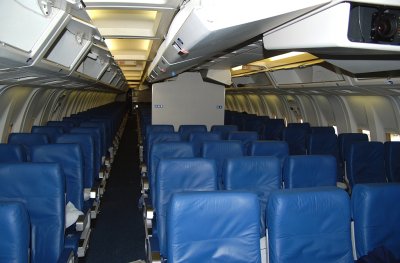 Delta Air Lines Boeing 767-3P6ER (N153DL) **Cabin Interior**