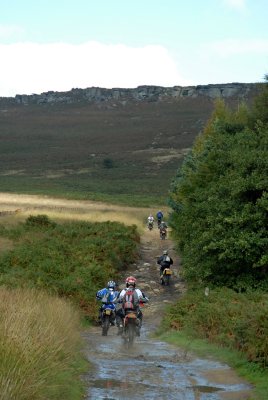 Stanage bikers - rip it up!