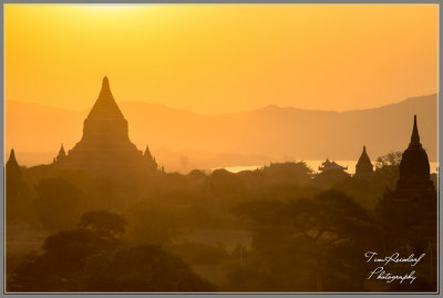 Sunset on Bagan