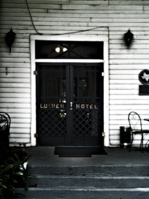 Front Door-Luther Hotel