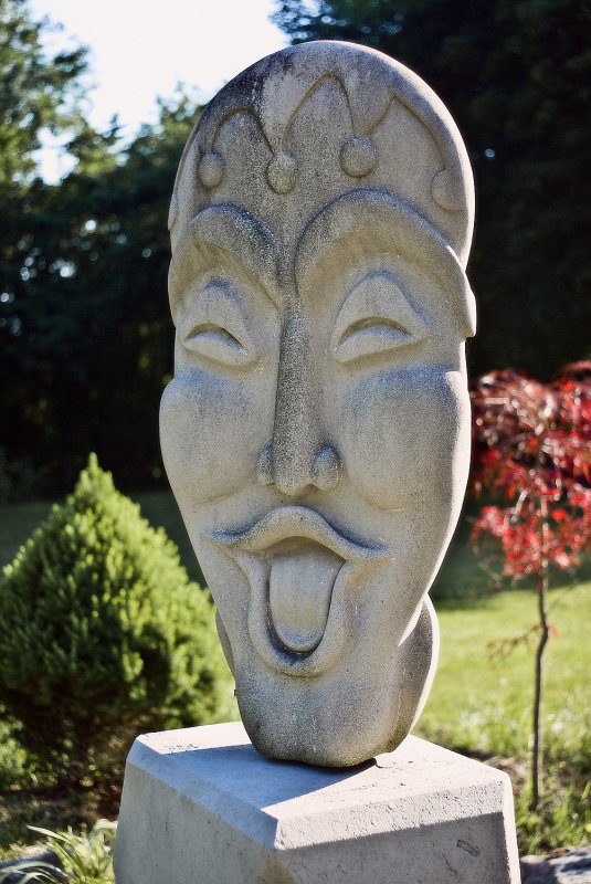 totem 1 - Limestone