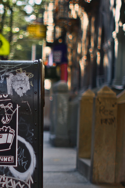 bokeh 10: NYC mailbox