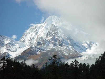 Mount Gongga 7556m