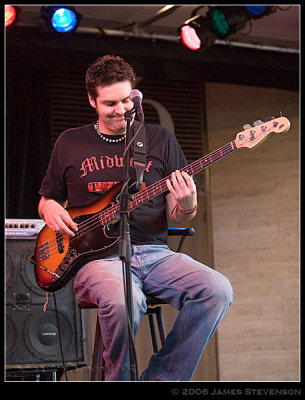 b_ruiz004.jpg