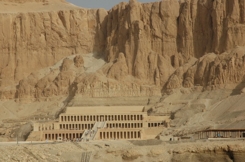 Deir-el-Bahari (Temple of Hatshepsut)