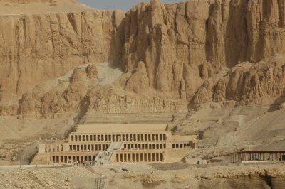 Deir-el-Bahari (Temple of Hatshepsut)