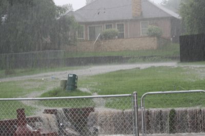 Back Yard Flooding July  2007 020.JPG