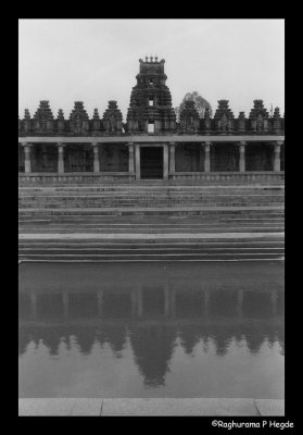 At the Bhoganandeeshwara temple - 3