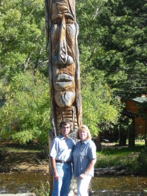 Totem Pole Mom & Dad Estes Park
