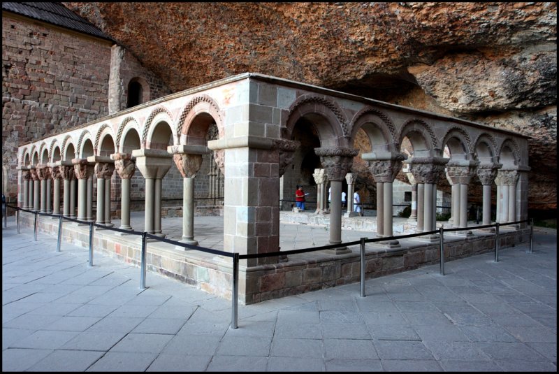 Claustro en San Juan de la Pea