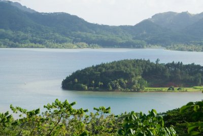 0824 Puravai Bay and Teavaava Bay