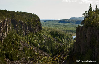 P2835-Ouimet Canyon.jpg