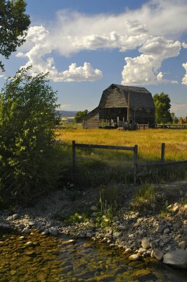 Creekside Barn