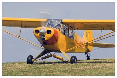 Piper L-21B Super Cub (PH-WDR)