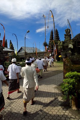 temple procession