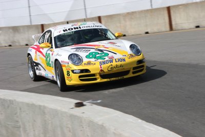#82 Porsche 997 BRG/Group88