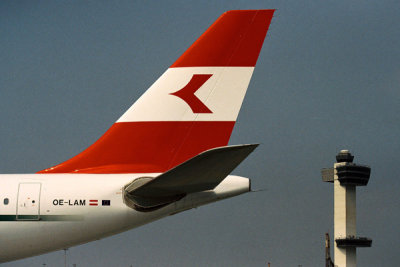 AUSTRIAN AIRBUS A340 JFK RF 1283 27