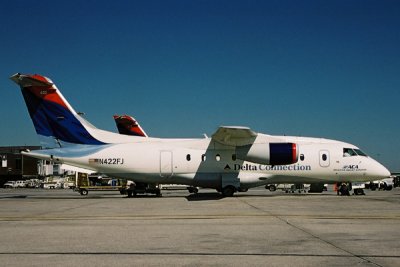 DELTA CONNECTION DORNIER 328 JFK RF 1630 21.jpg