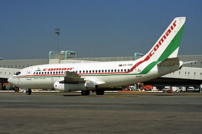 COMAIR BOEING 737 200 JNB RF 1056 36.jpg