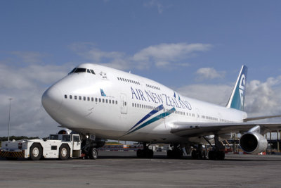 AIR NEW ZEALAND BOEING 747 400 AKL RF IMG 0107.jpg