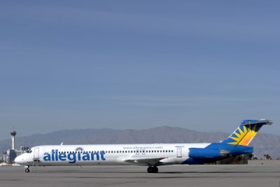 ALLEGIANT MD80 LAS RF IMG_9058.jpg