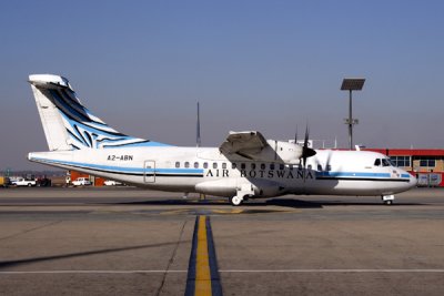 AIR BOTSWANA ATR 42 JNB RF IMG_1177.jpg