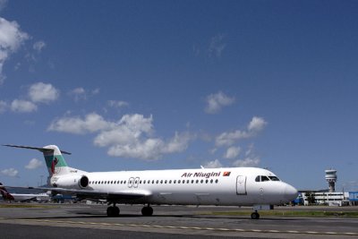 AIR NIUGINI FOKKER 100 CNS RF IMG_9242.jpg