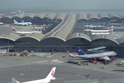 HONG KONG INTERNATIONAL AIRPORT RF 1327 29.jpg