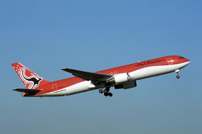 AUSTRALIAN BOEING 767 300 SYD RF 1827 32.jpg