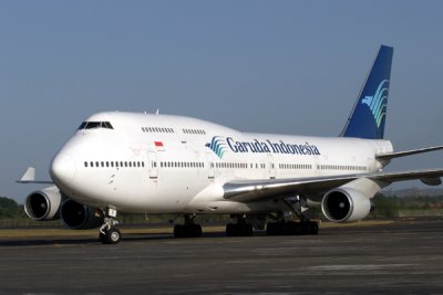 GARUDA INDONESIA BOEING 747 400 DPS RF IMG_2097.jpg