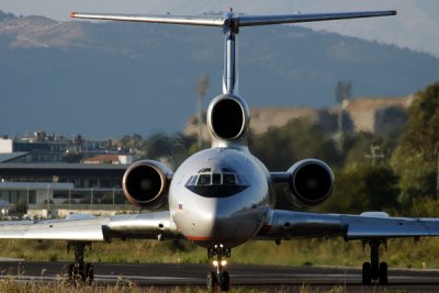 AEROFLOT TUPOLEV TU154 CFU RF IMG_3674.jpg