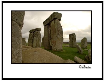 Stonehenge_9813.jpg