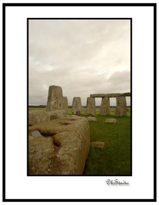 Stonehenge_9860.jpg