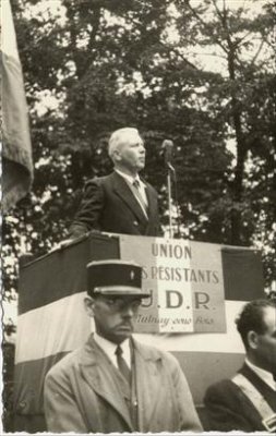 Ceremonie dans le parc Dumont  le 6 Juin 1948   -   Carte-photo