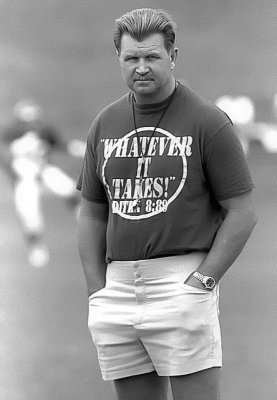 Coach Mike Ditka<br>8/10/1990