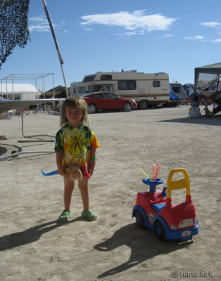 K and the car