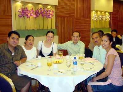 In HongKong - Alden, Edith, Tess, Bani, Me & Altara