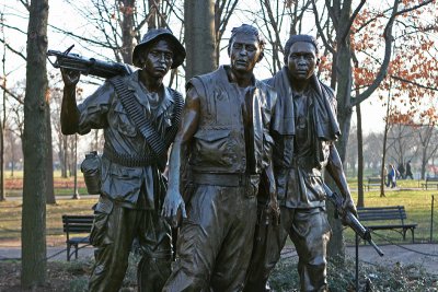 Washington - Vietnam Memorial - Soldiers