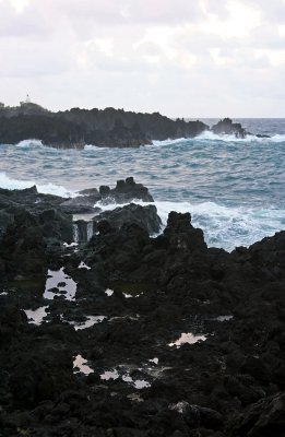 Waianapanapa - Black Lava Rocks