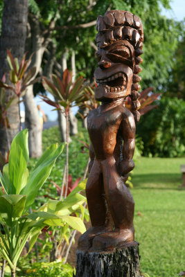 Old Lahaina Luau - Statue