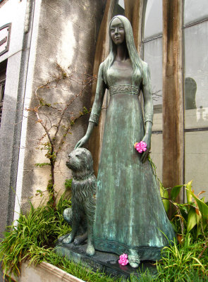 Buenos Aires - Recoleta Statue