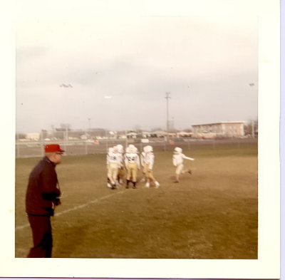 dlmfootball2.jpg