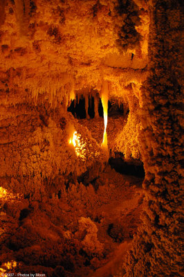 Caverns of Sonora 17471.jpg