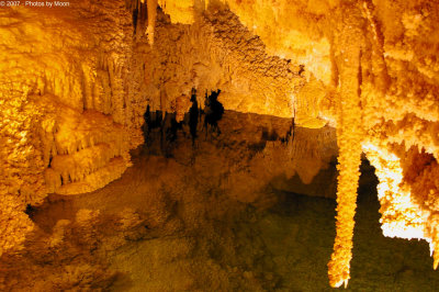 Caverns of Sonora 17486.jpg