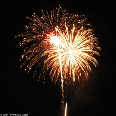 Bastrop Fireworks 07 17943.jpg
