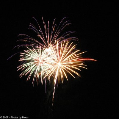 Bastrop Fireworks 07 17938.jpg