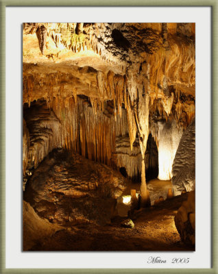 Luray-Caverns-5 copy.jpg